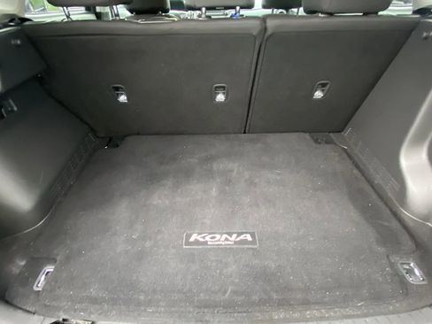 Used 2021 Hyundai Kona SEL FWD image 18