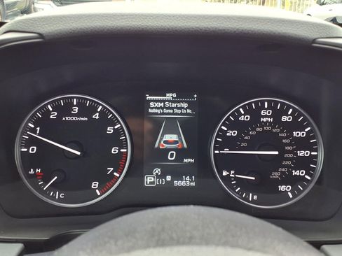 Used 2025 Subaru Crosstrek 2.0i Premium image 31