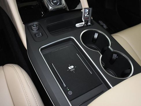 New 2026 Acura MDX SH-AWD image 22