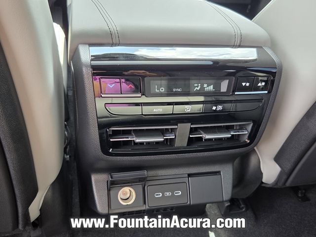 Used 2026 Acura MDX w/ Technology Package FWD image 11