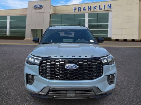 New 2026 Ford Explorer ST-Line AWD/4WD image 2