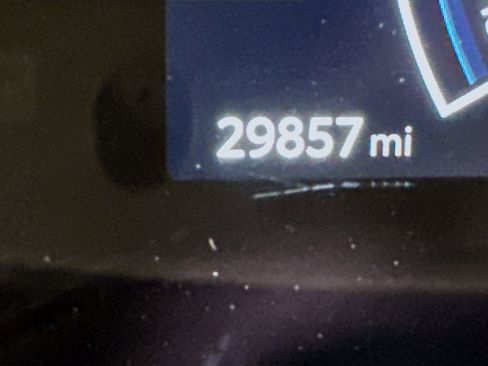 Used 2025 Toyota Camry LE image 19