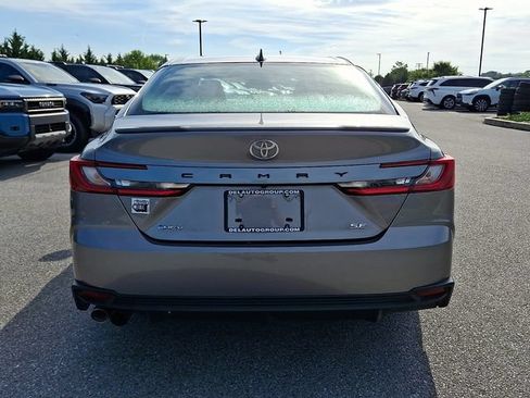 Certified 2025 Toyota Camry SE FWD image 5