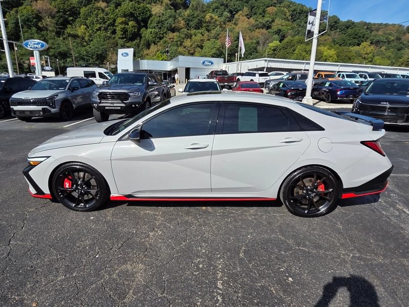Used 2025 Hyundai Elantra N FWD image 4