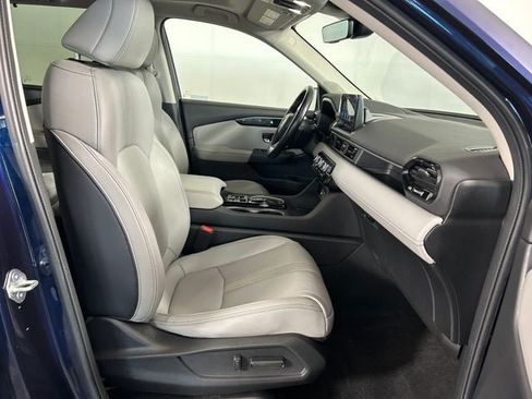 Used 2023 Honda Pilot Touring image 28