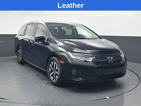 Used 2025 Honda Odyssey EX-L image 2