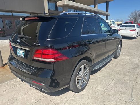 Used 2016 Mercedes-Benz GLE 400 4MATIC image 3
