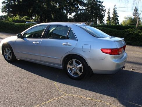 Used 2005 Honda Accord Hybrid Sedan image 4