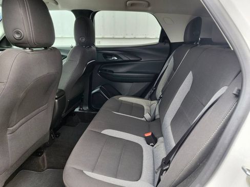 Used 2023 Chevrolet TrailBlazer LT w/ Convenience Package AWD/4WD image 14