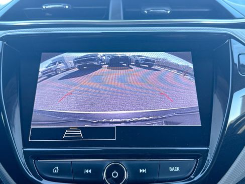 Used 2021 Chevrolet TrailBlazer LT w/ Sun and Liftgate Package image 43