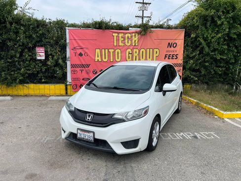 Used 2015 Honda Fit LX image 19