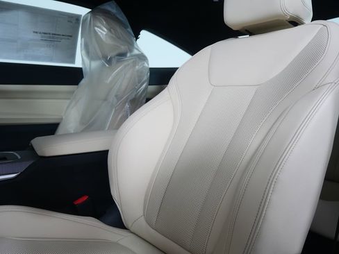New 2026 BMW 430i Coupe w/ M Sport Package RWD image 10