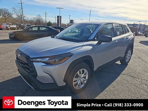 New 2026 Toyota Corolla Cross L image 9