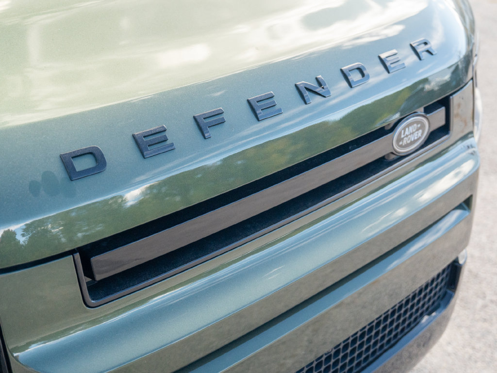 New 2026 Land Rover Defender 110 S AWD/4WD image 15