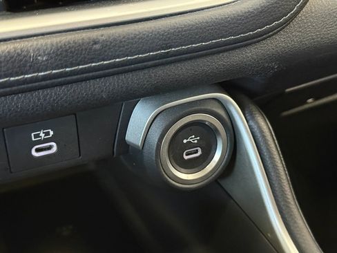 Used 2024 Toyota Grand Highlander AWD image 20