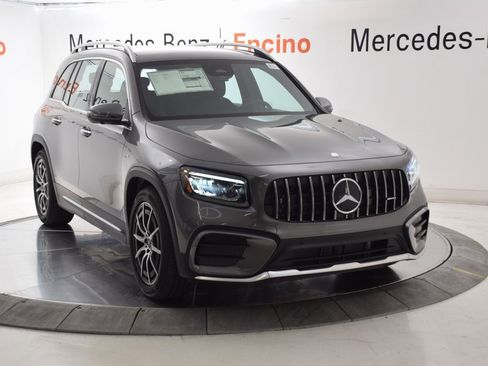 New 2025 Mercedes-Benz GLB 35 AMG 4MATIC image 8
