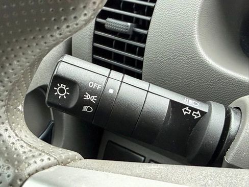 Used 2016 Nissan Frontier S image 21