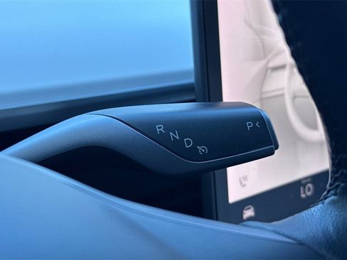 Used 2019 Tesla Model 3 Long Range image 21