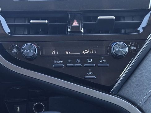 Used 2024 Toyota Camry SE w/ Cold Weather Package image 20