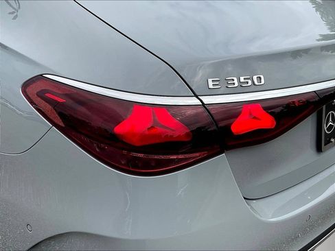 Certified 2024 Mercedes-Benz E 350 4MATIC Sedan image 25