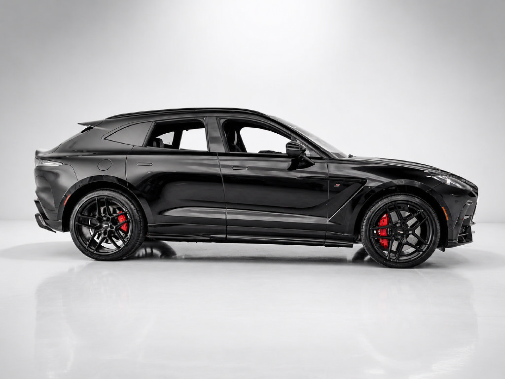 New 2026 Aston Martin DBX 707 AWD/4WD image 7