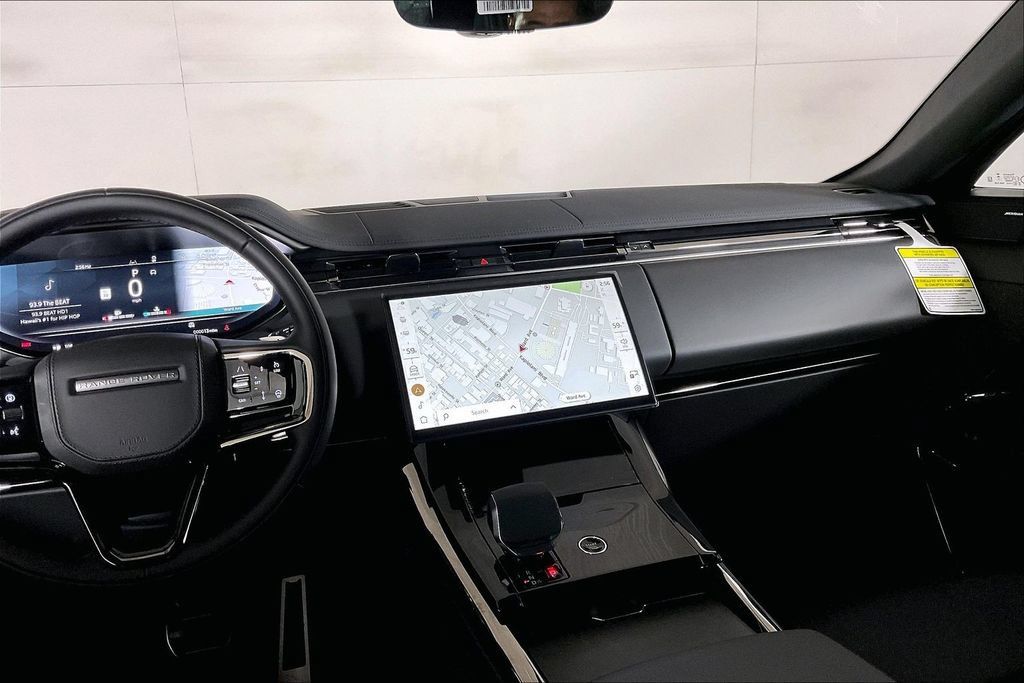 New 2026 Land Rover Range Rover Sport Dynamic SE AWD/4WD image 5