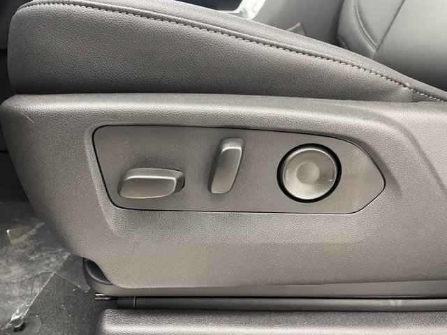 New 2026 Chevrolet Silverado 1500 RST w/ RST All Star Premium Package AWD/4WD image 18