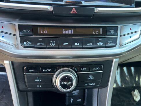 Used 2015 Honda Accord EX-L image 24