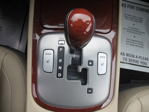 Used 2014 Hyundai Genesis 3.8 RWD image 24