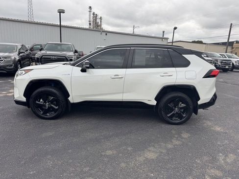 Used 2020 Toyota RAV4 XSE image 6