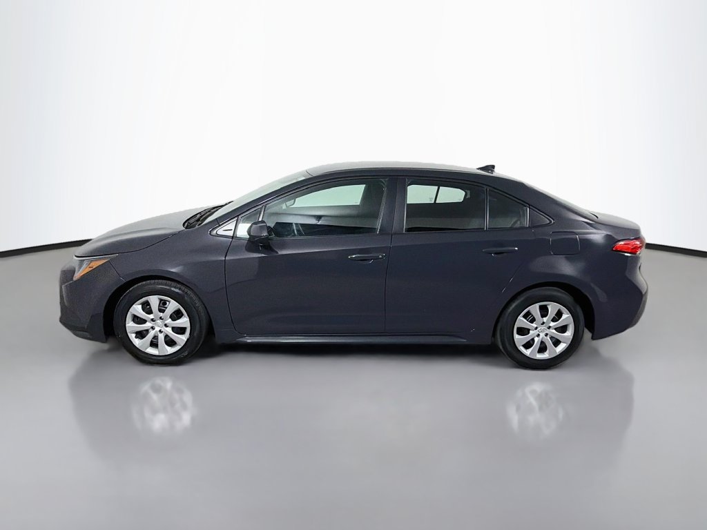 Used 2024 Toyota Corolla LE FWD image 9