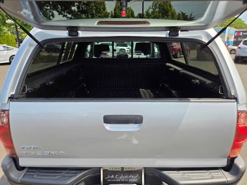 Used 2013 Toyota Tacoma 2WD Regular Cab image 12