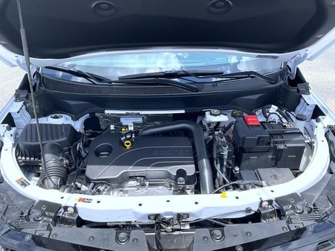 Certified 2026 Chevrolet Equinox ACTIV w/ Safety and Technology Package AWD/4WD image 24