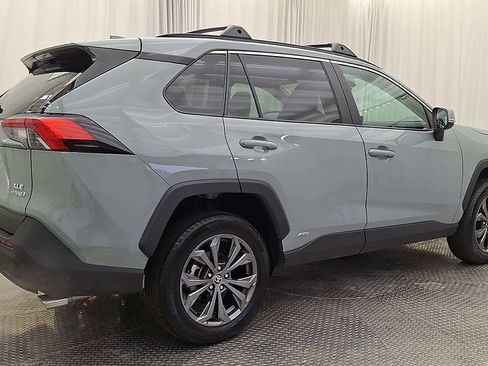 Certified 2022 Toyota RAV4 XLE Premium image 3