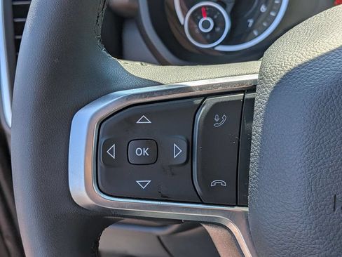 Certified 2026 RAM 2500 Big Horn AWD/4WD image 15