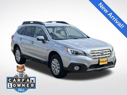 Used 2017 Subaru Outback 2.5i Premium AWD/4WD image 1