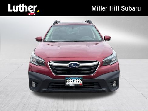Used 2020 Subaru Outback Premium AWD/4WD image 1