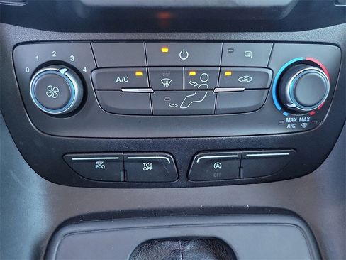 Used 2023 Ford Transit Connect XL image 11