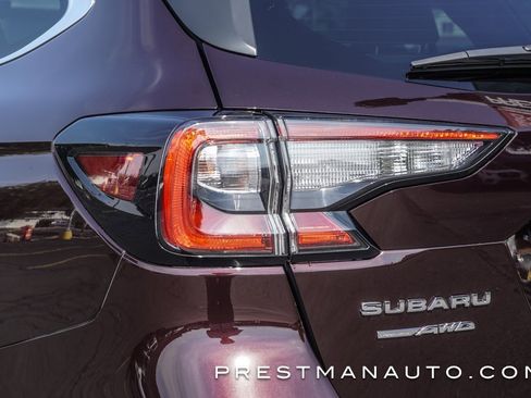 Used 2025 Subaru Outback Touring XT image 19