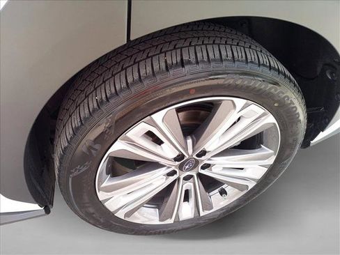 Used 2025 Subaru Solterra Limited w/ Limited Package AWD/4WD image 12