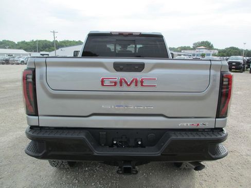 New 2026 GMC Sierra 2500 AT4X AWD/4WD image 6