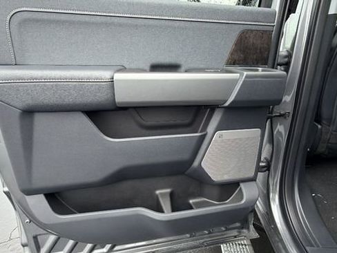 New 2026 Ford F250 Lariat w/ Lariat Ultimate Package image 15