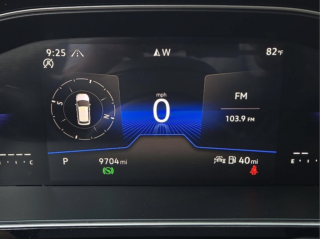 Used 2025 Volkswagen Jetta SE FWD image 18