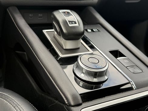 Used 2024 Mitsubishi Outlander Ralliart image 22