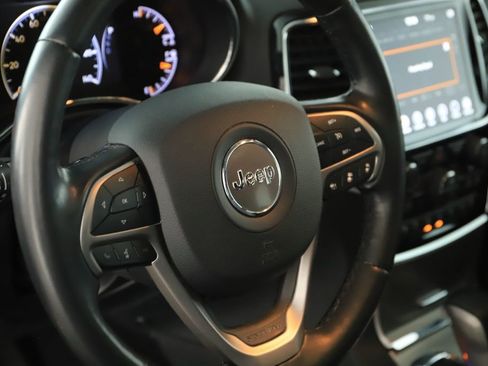 Used 2021 Jeep Grand Cherokee Limited w/ Quick Order Package 28K 80th RWD image 16
