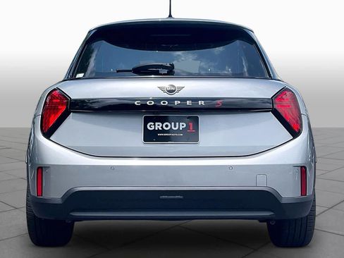Used 2025 MINI Cooper S FWD image 4