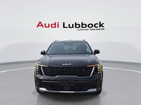 Used 2024 Kia Sorento S AWD/4WD image 3