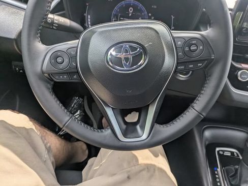 Used 2026 Toyota Corolla SE FWD image 19