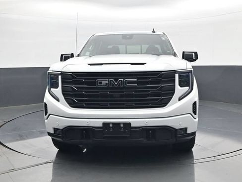 Certified 2025 GMC Sierra 1500 Elevation w/ Elevation Premium Package AWD/4WD image 2
