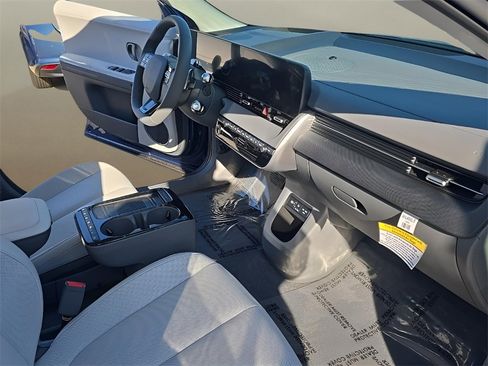 New 2026 Hyundai Ioniq 5 Limited image 19